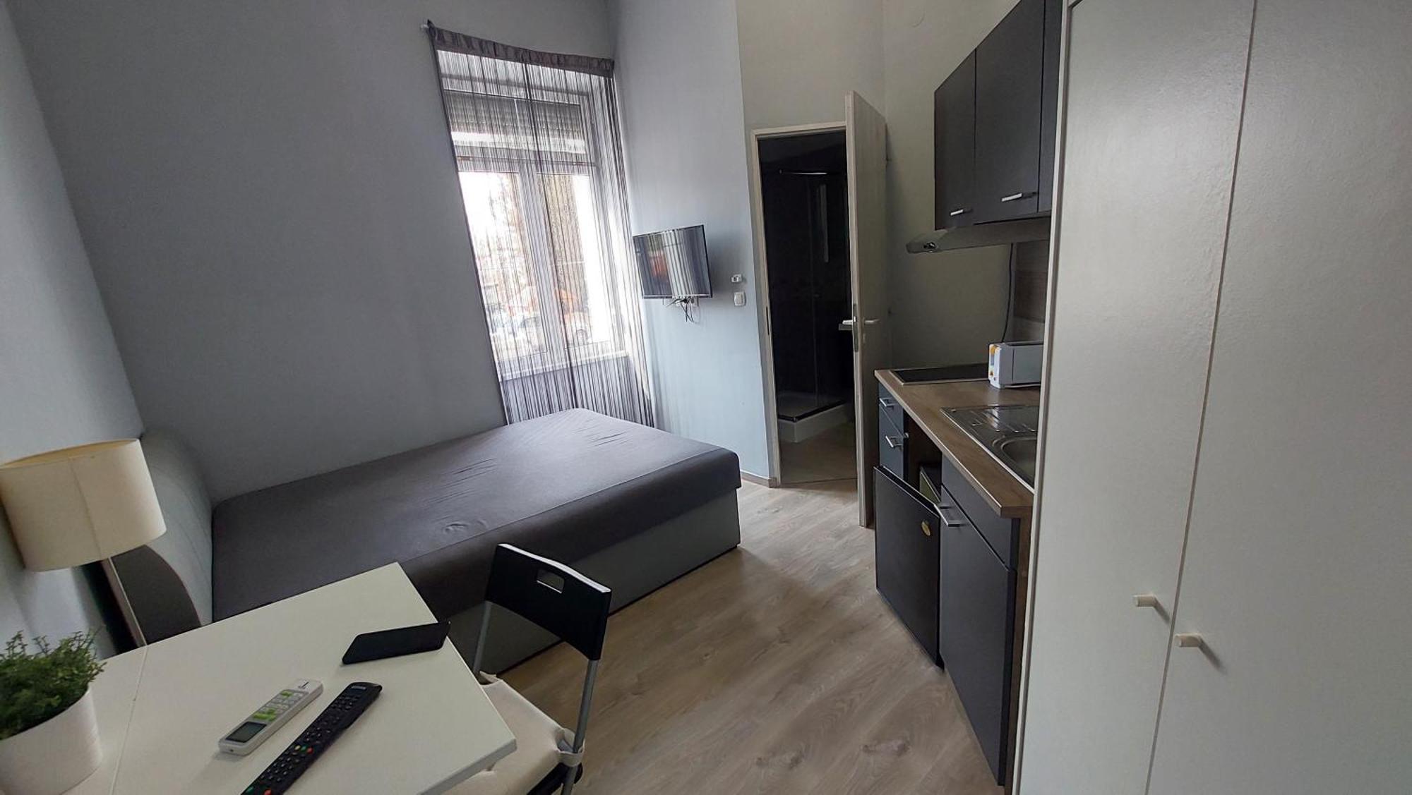 Kinizsi Udvar Apartmanhaz Balatonboglár Eksteriør billede